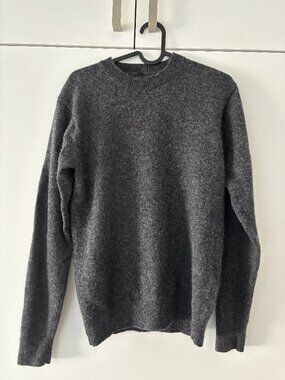 Muji Unisex Dark Charcoal Crewneck Sweater Size Small